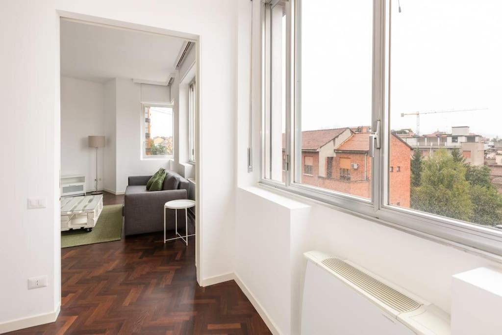 Ferienwohnung Elegante Bilocale Porta Genova - Mirable Pm Mailand Exterior foto
